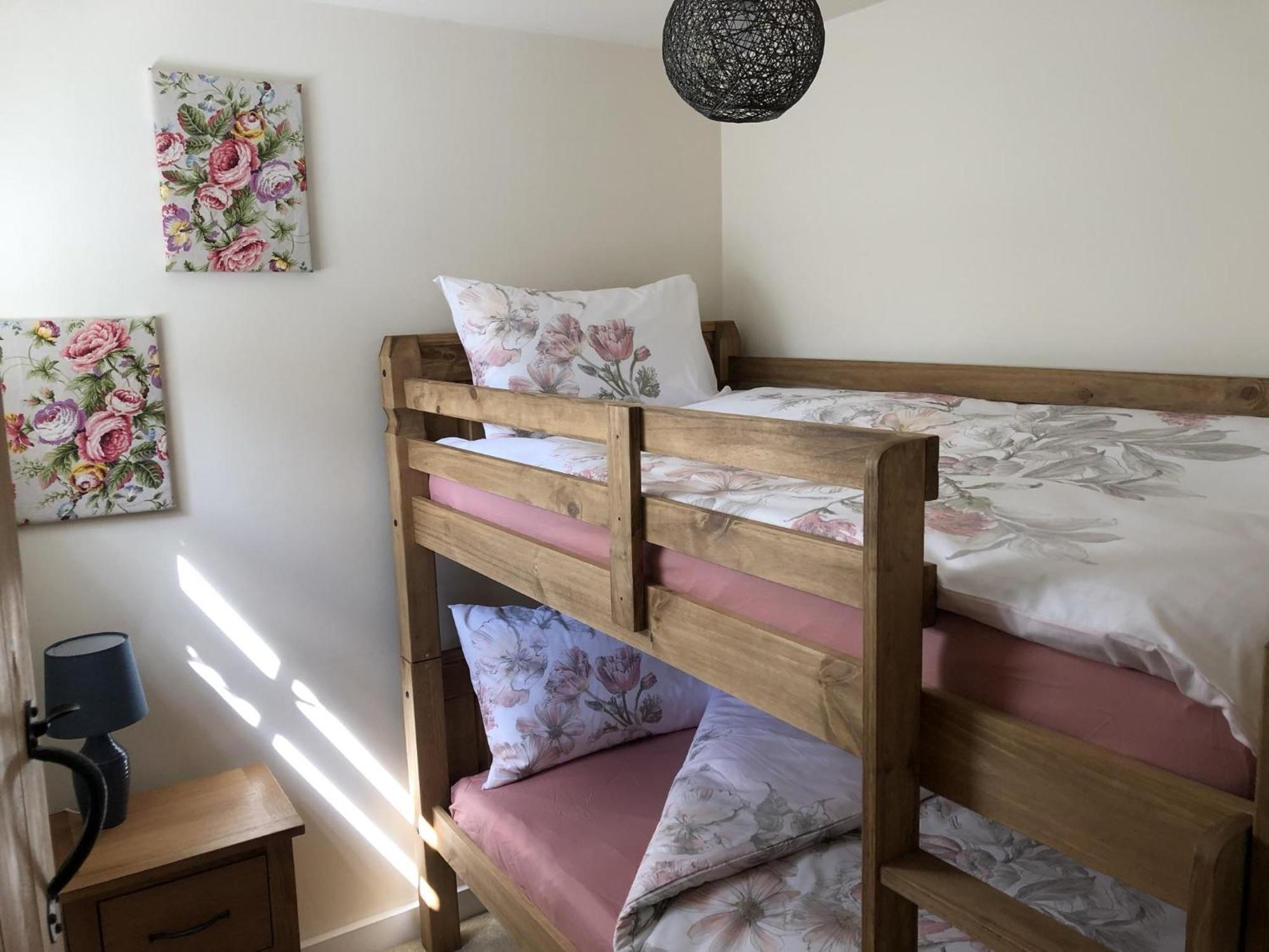 Bramble Cottage With Free Parking 브리지노스 외부 사진